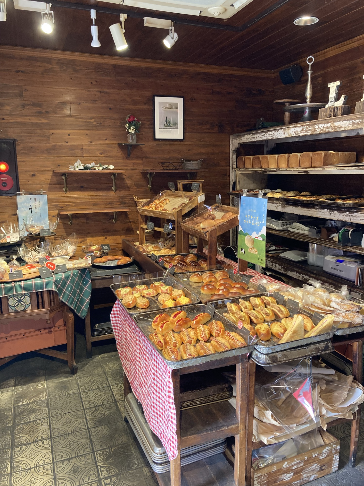 ルミトロンの内装