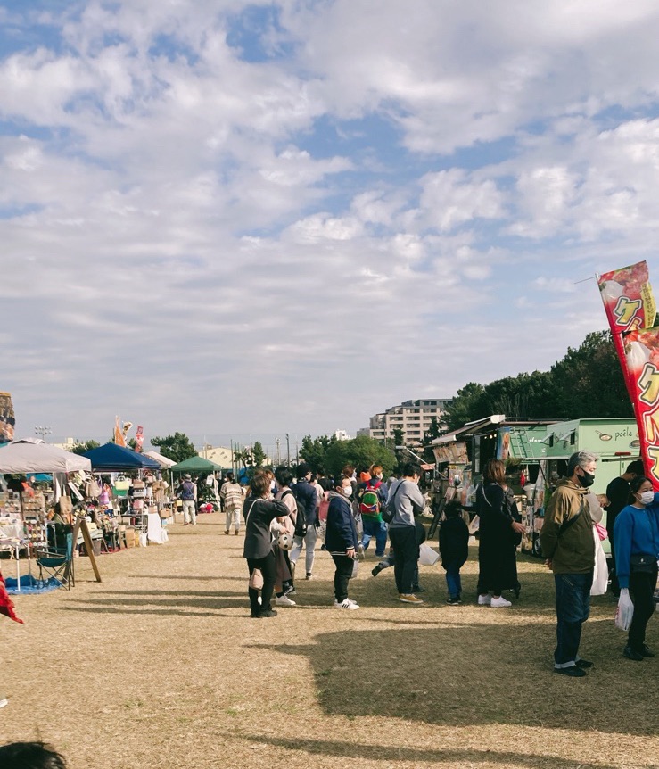 平塚サンサンマルシェの様子