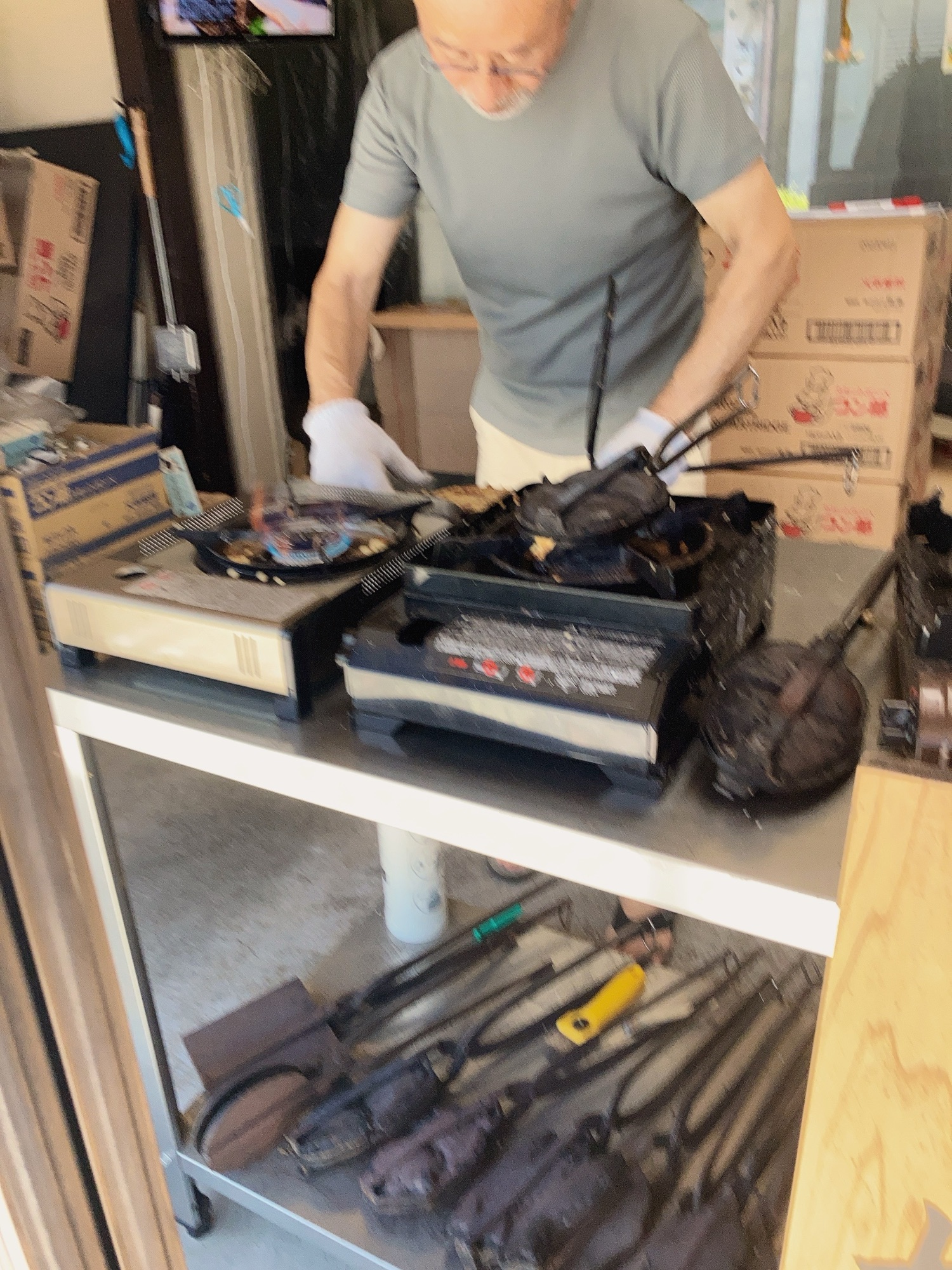 たい焼きを焼いてる様子