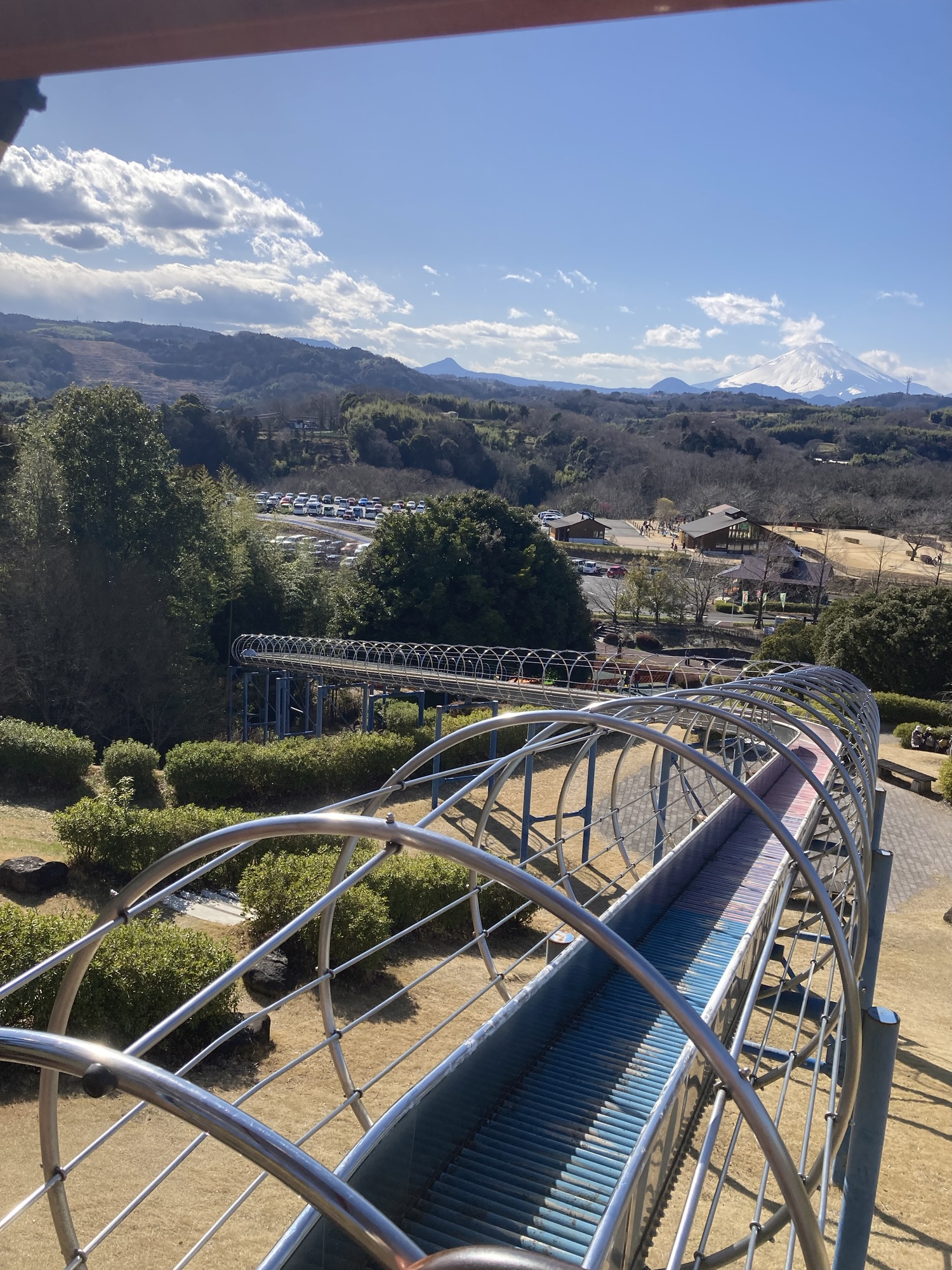 超ロング滑り台